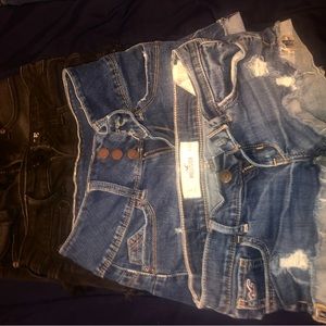 4 pair of size 0 shorts; Hollister,American Eagle,Fashion Nova and Kendall&Kylie